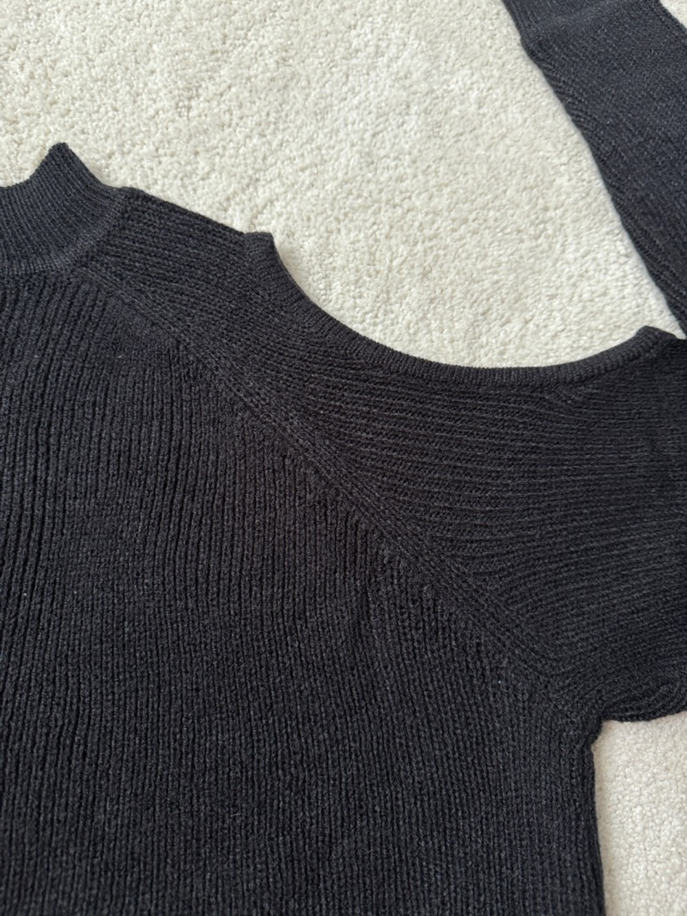 H&M Black Off-the-Shoulder Cold-Shoulder Knit Sweater - Picture 10 of 11